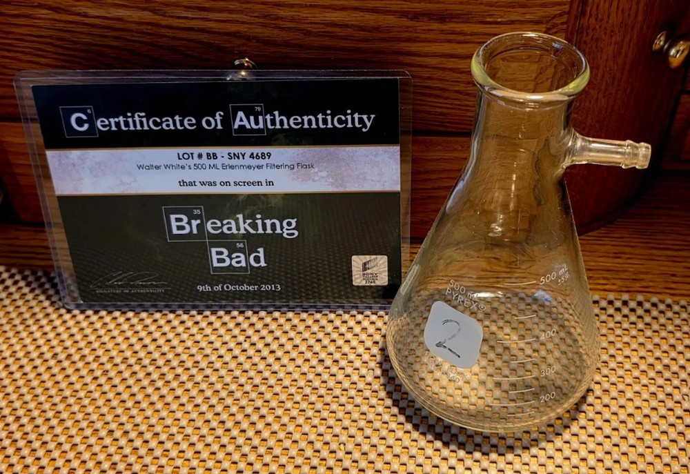BREAKING BAD: Pyrex Filtering Flask w/Studio COA