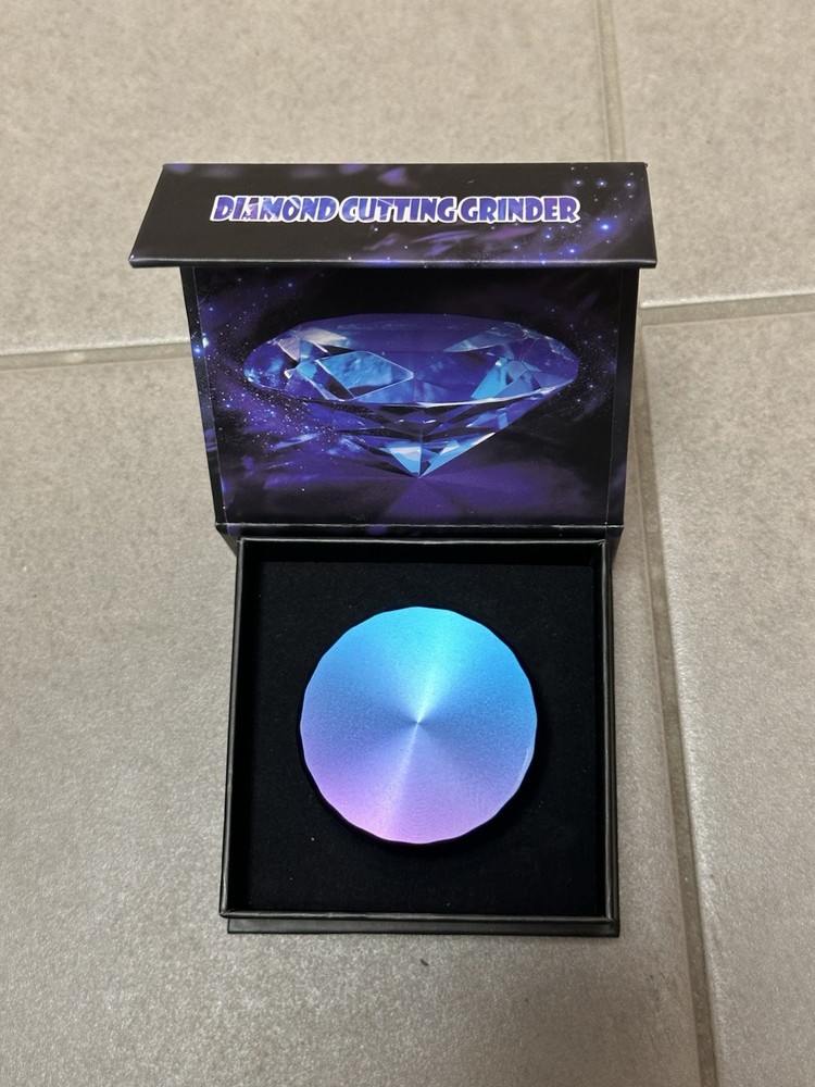 Diamond Tobacco Grinder