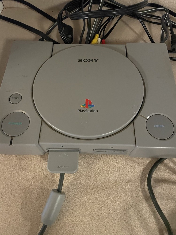 Sony PlayStation 1 System Console w/ Controller Read Desc