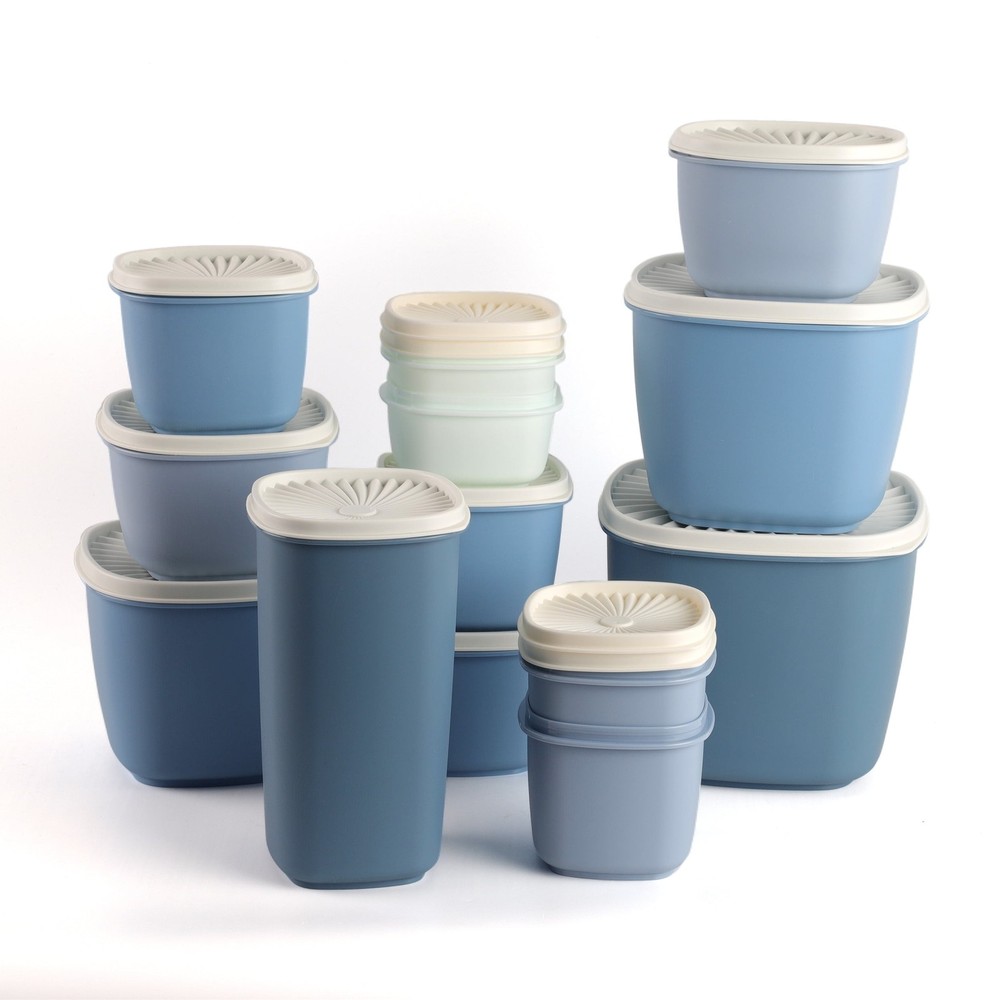 26 Piece Plastic Food Storage Container Set W/ Lids Blue