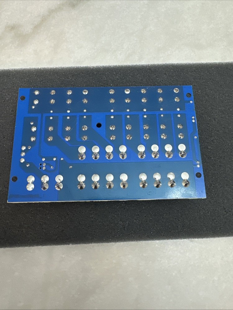 Altronix PD8UL