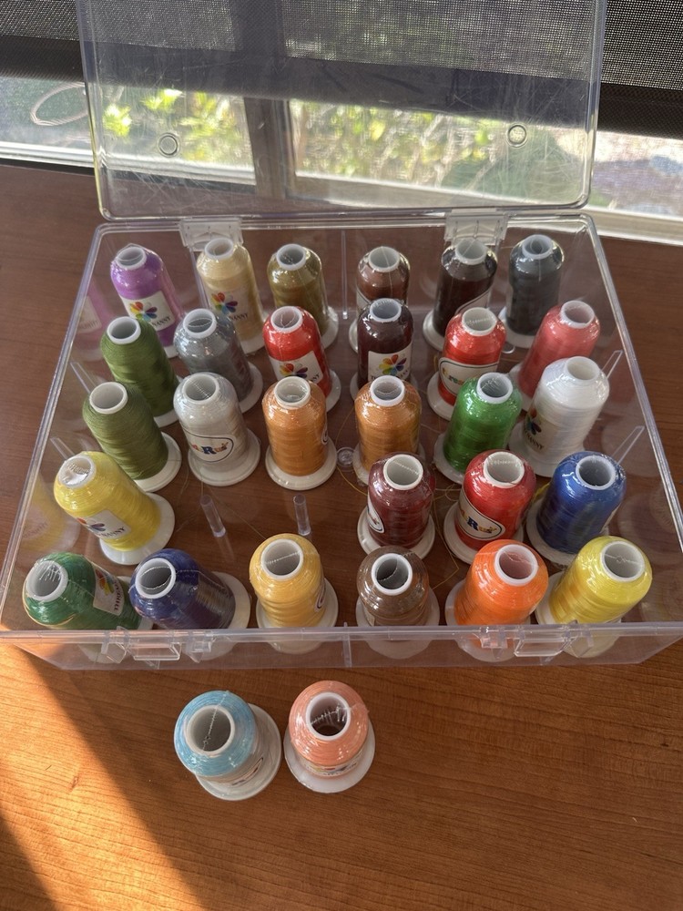 30 thread nanny 1100 Yard 40 Wt Embroidery Thread Set with Clear Storage Box