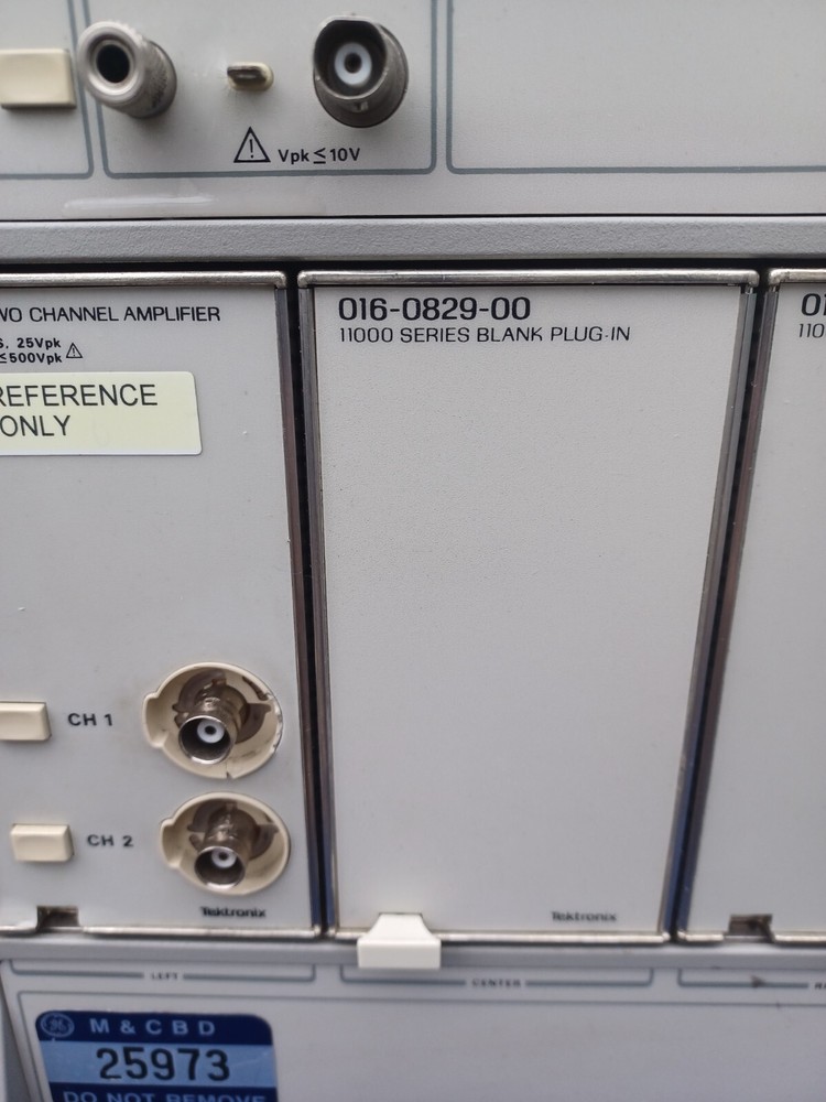 TEKTRONICS DSA 602 DIGITIZING SIGNAL ANALYZER
