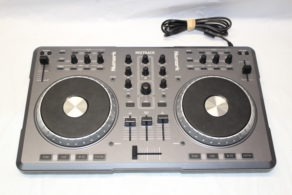 Numark Mixtrack Pro Digital DJ Controller RS
