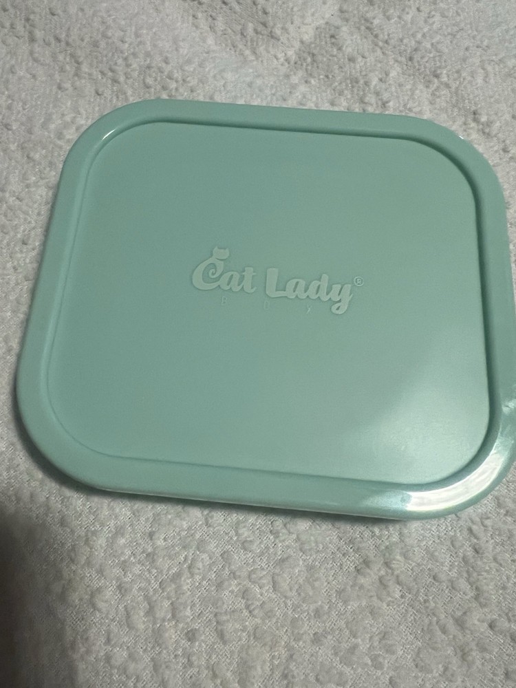 Paw Print Molds With Lid
