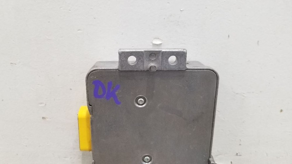 95 CHEVY IMPALA SS SRS BAG CONTROL MODULE 16208131