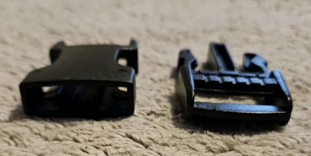 Plastic Clip And Buckle Small 2 Inches Black