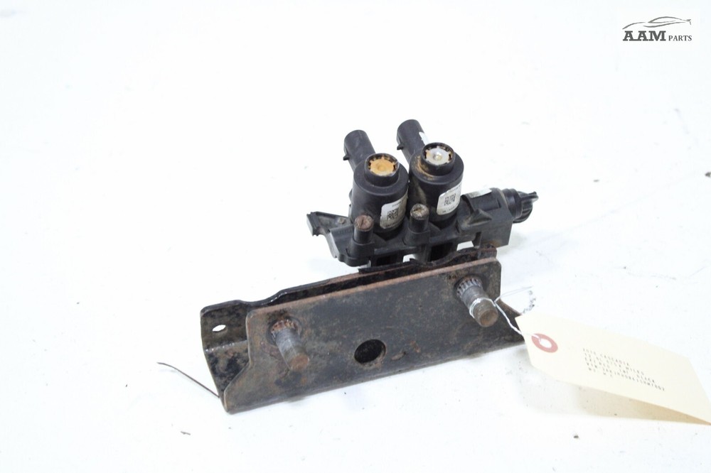 2018-24 FREIGHTLINER CASCADIA ABS MODULATOR VALVE SOLENOID BENDIX OEM