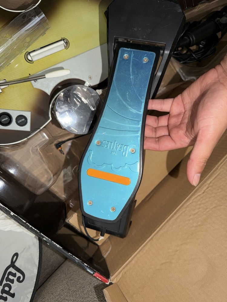 The Beatles Rock Band Ultimate Set For PS3 (TESTED/WORKING)