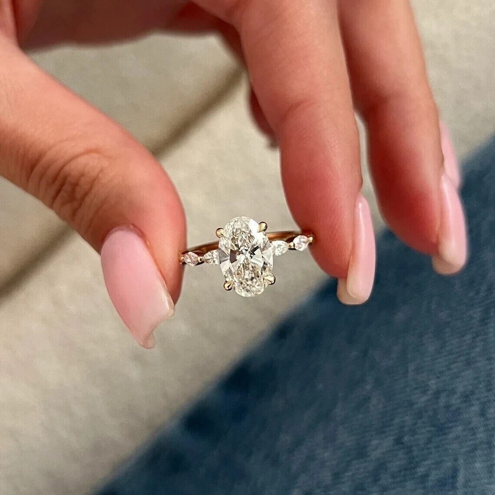 Solid In 14k Yellow Gold Oval Cut Lab Grown Diamond EF/VVS Ring Size 5.5