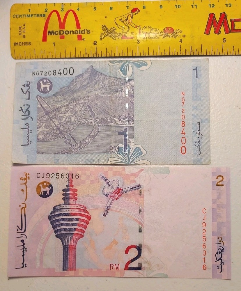 Old Malaysia 1 and 2 Ringgit Notes 1998 *Tunku Rahman*