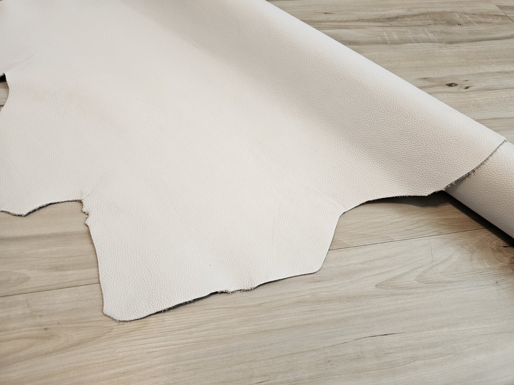 3-4oz PURE WHITE MATTE PEBBLED GRAIN SOFT LEATHER HIDE UPHOLSTERY,PANEL,SHEET