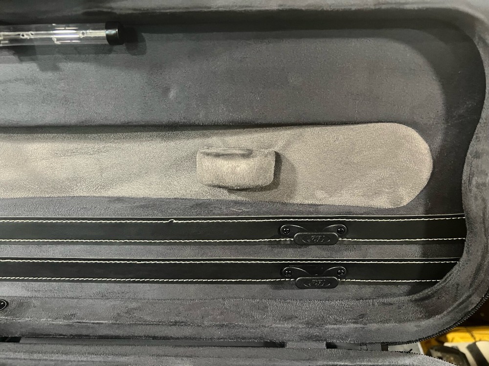 Pedi Violin Case NiteFlash 4/4 Black/Grey Color