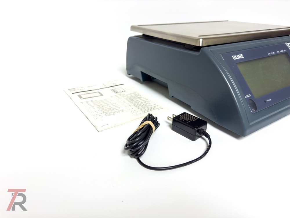 ULINE H-5819 Deluxe Counting Scale - 11 lbs Capacity