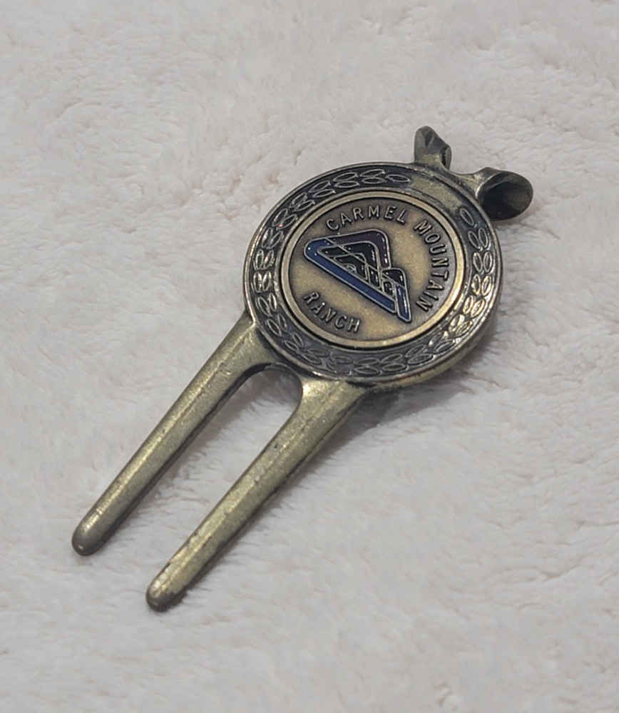 Carmel Mountain Ranch Golf Divot