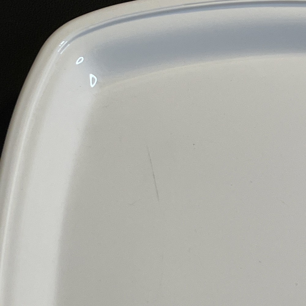Litton Micro Browner White Ceramic Footed Rectangle for Kitchen Microwave