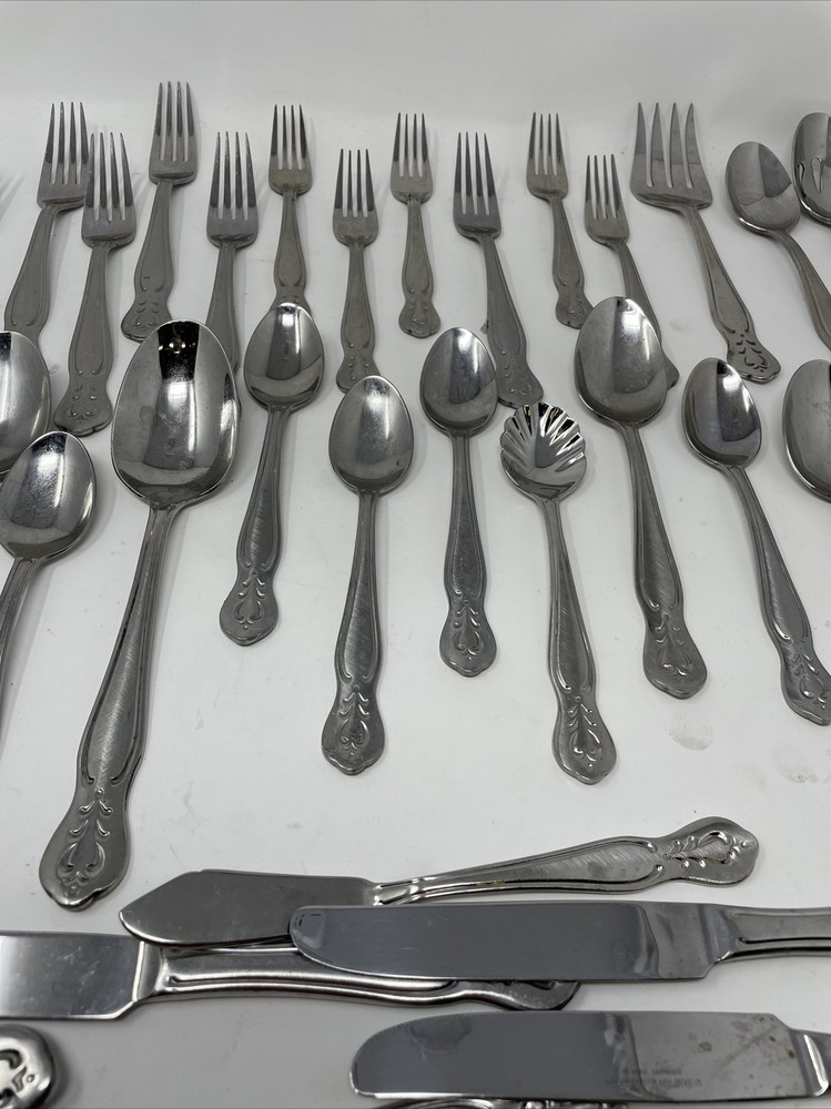 45pc Hampton Silversmiths AMERICANA CLASSIC Stainless Serving For 8 Flatware