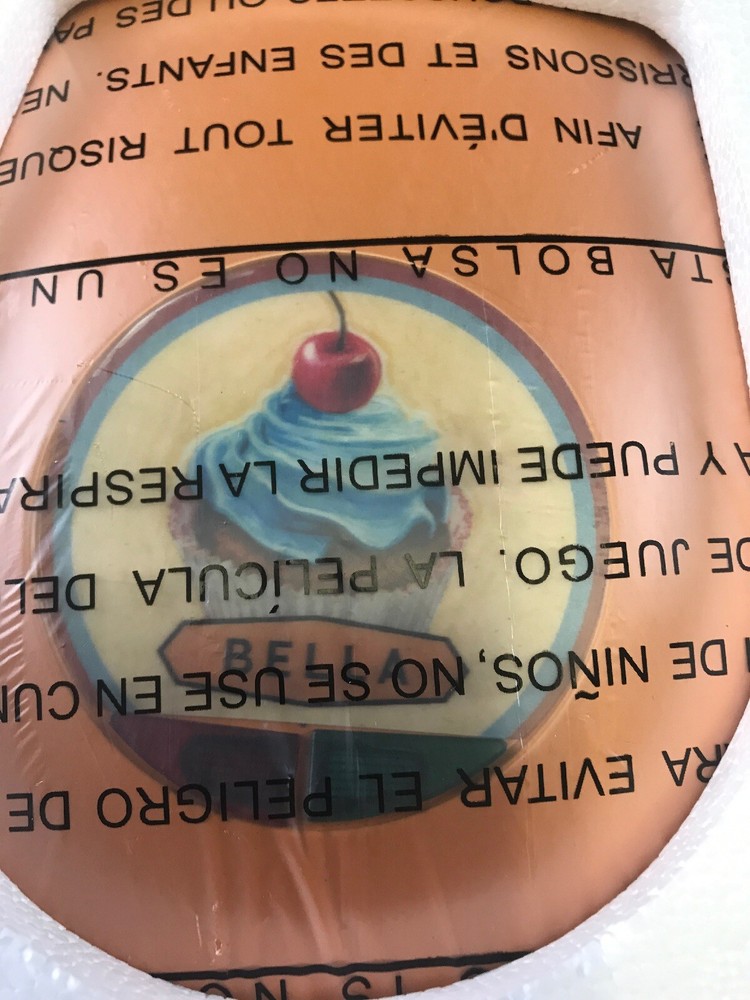 BELLA Cupcake Maker Kit Tin Box w/ Handle Bonus New Kg