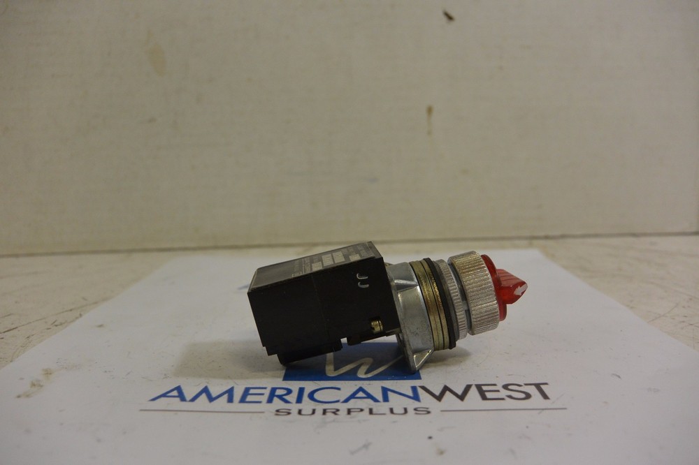 Square D 9001 LMA1 W/ PUSH BUTTON - NEW