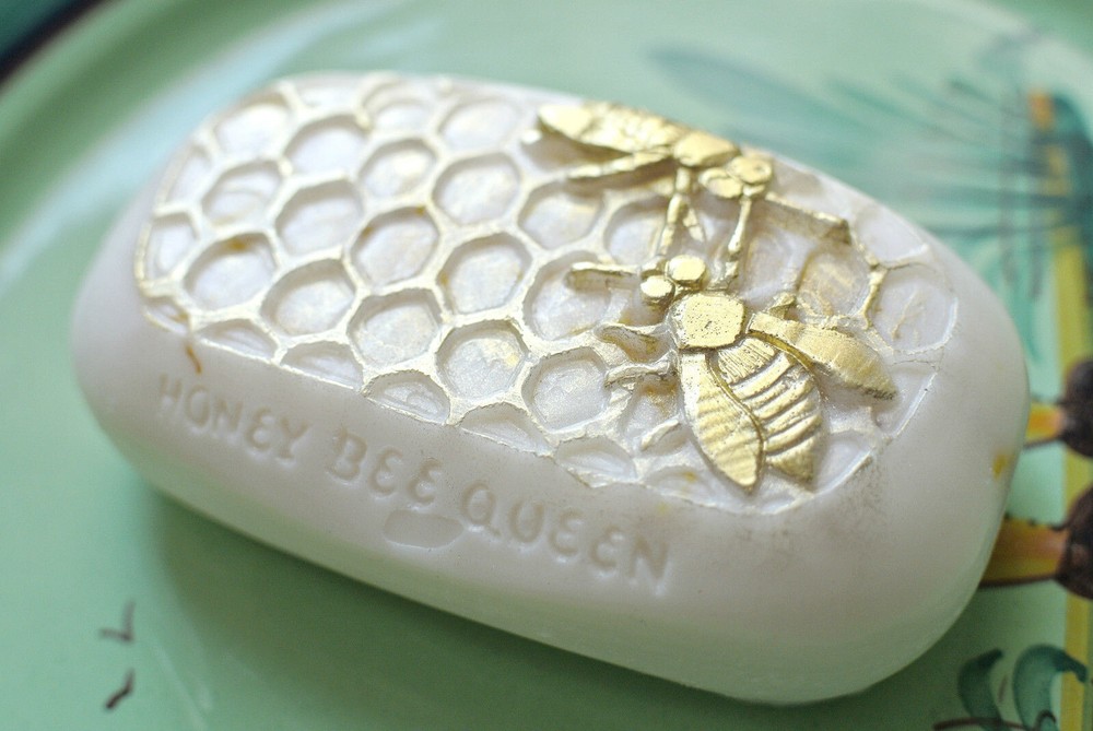 HONEY BEE SILICONE MOLD  for soap making and other crafts