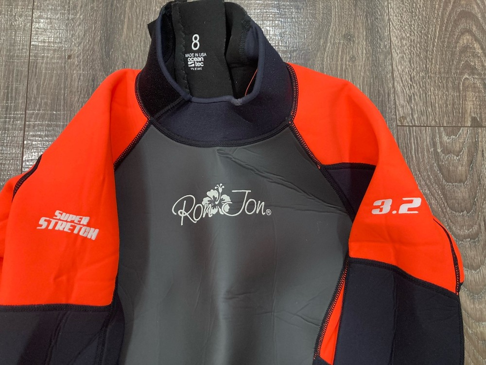 Ron Jon Wet Suit, Size 8 Used Twice. 3.2 mm Thick Super Stretch