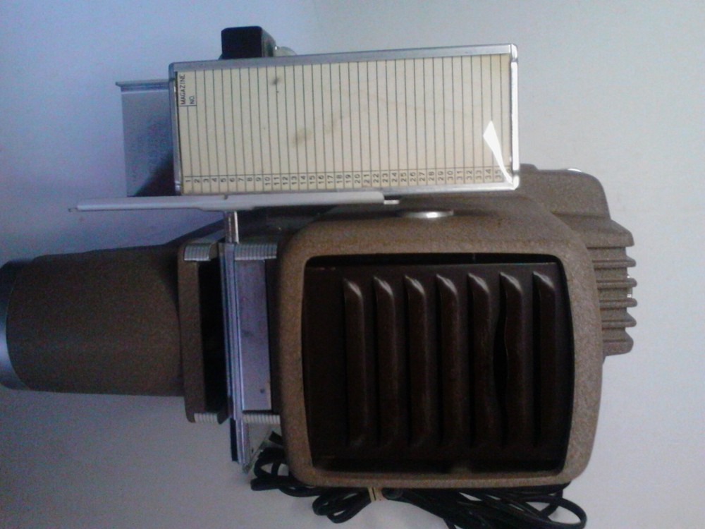 Kodak Signet 500 model 1 projector Read description