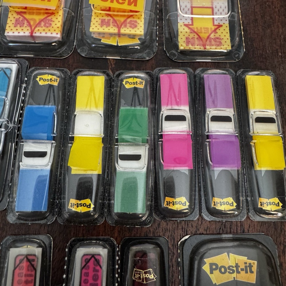 3M Post-it Large Mixed Lot Post-It Tabs "Sign Here" Notary Pop Up Flags