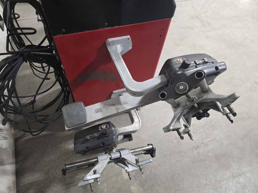 Hunter S811 Computerized Wheel Alignment System with Monitor, and PC, FULL SET