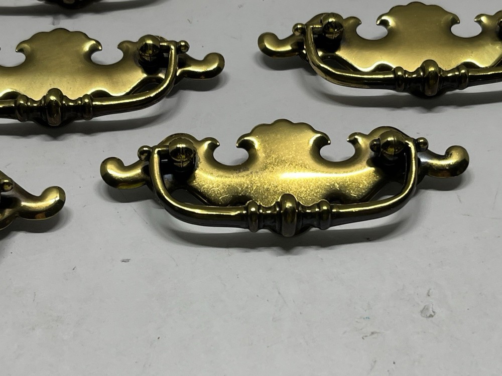VTG Lot (8) NOS Batwing Style Drop Bail Drawer Pulls
