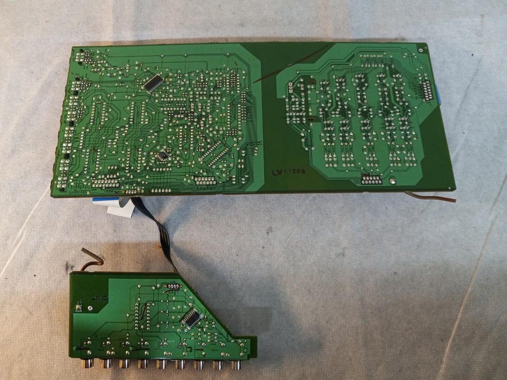 YAMAHA RX-V800 AV Receiver S-VIDEO & COMPONENT PCB