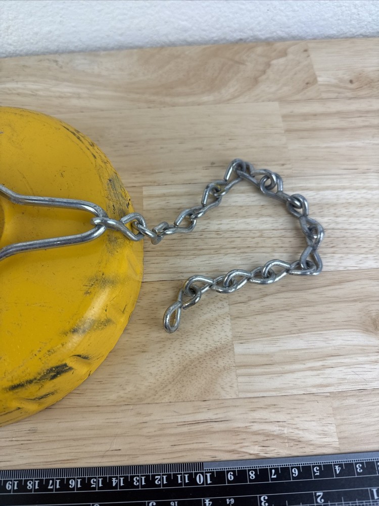 Fire Hydrant Cap With Chain Yellow Color Cast Iron