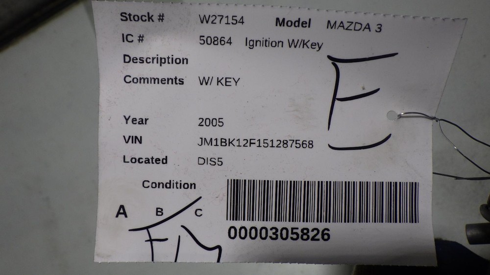 05 MAZDA 3 Ignition W/Key
