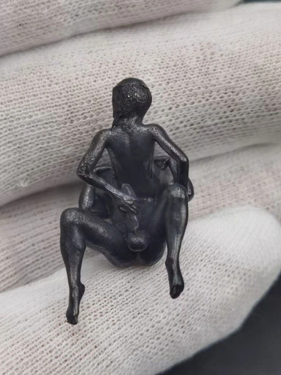 Solid Old Bronze Copper Statue Hand Carved Love Amulet