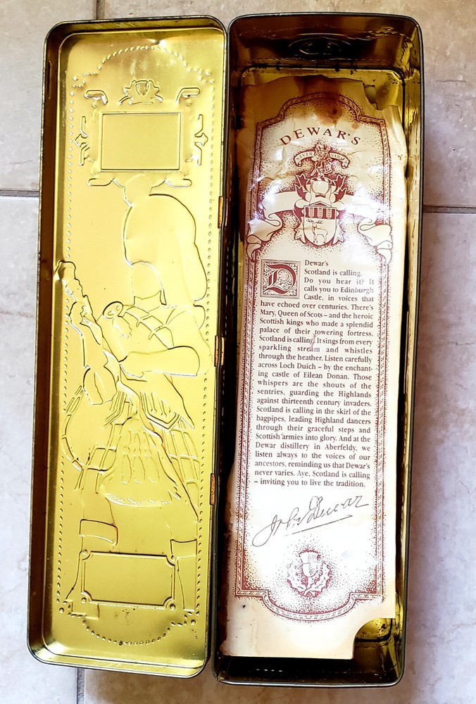 Dewar's Scottish Whisky Hinged Tin