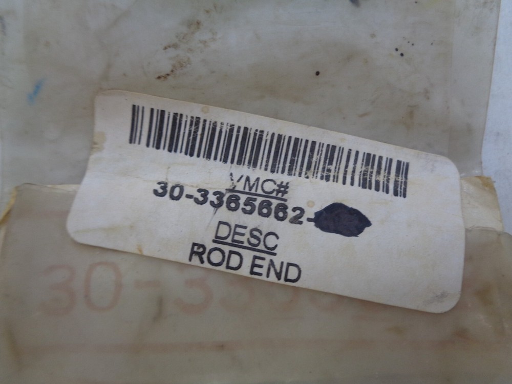 AGCO  ROD END - 30-3365662 - BX22