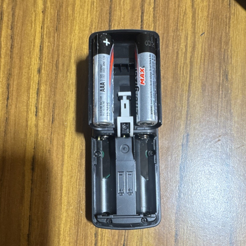 Olympus VN-7200 Voice Activated Digital Recorder Flash Memory w/ Case tested