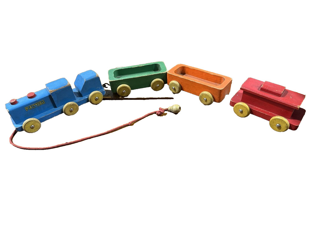 VINTAGE PLAYSKOOL WOODEN TAKE APART TRAIN SET PULL TOY