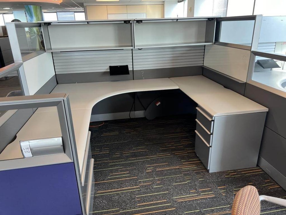 Knoll Dividends 6x8 Used Cubicles