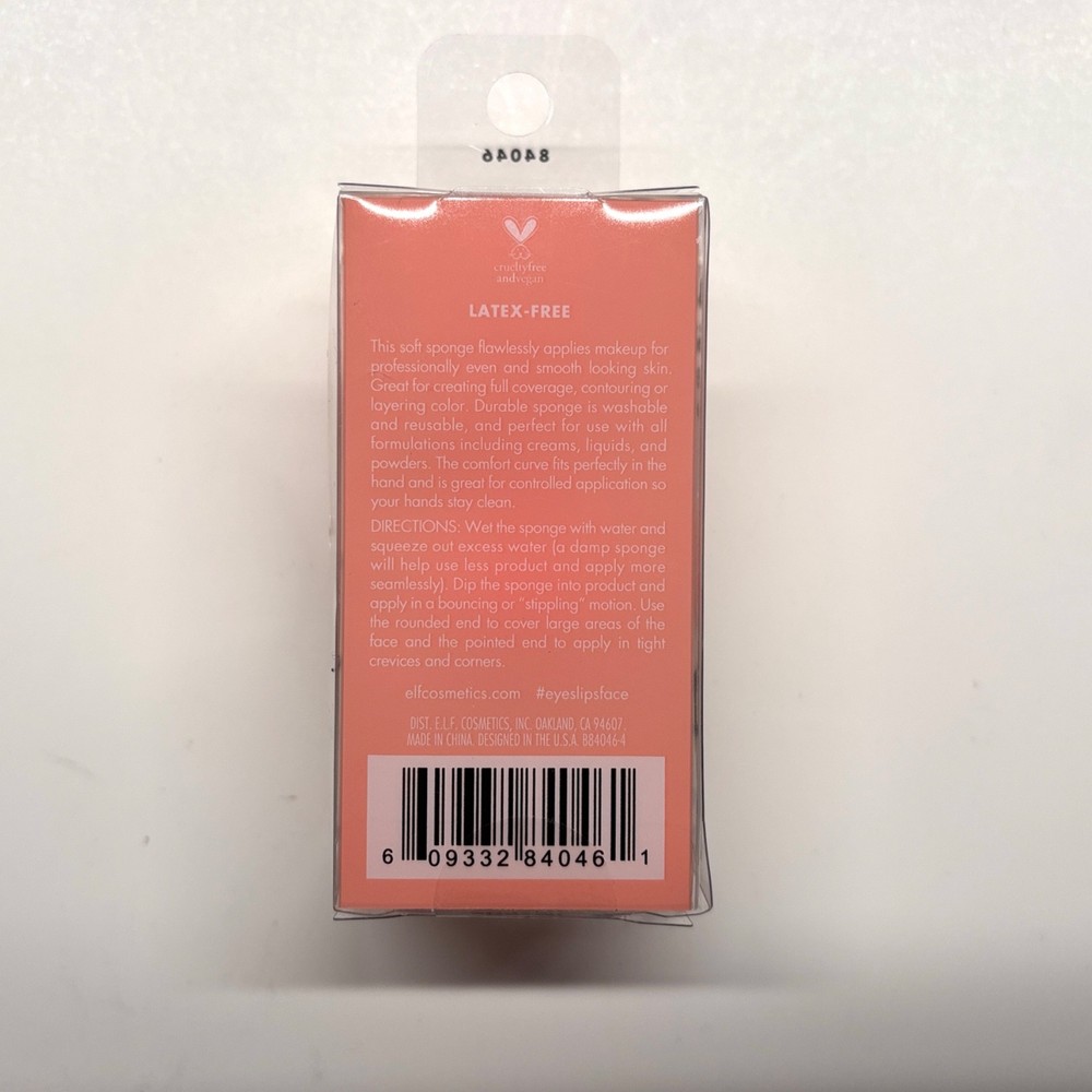 e.l.f. BLENDING SPONGE - NEW!