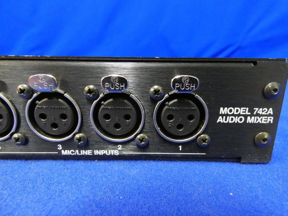 Studio Technologies Model 742A Audio Mixer (works-read ad)