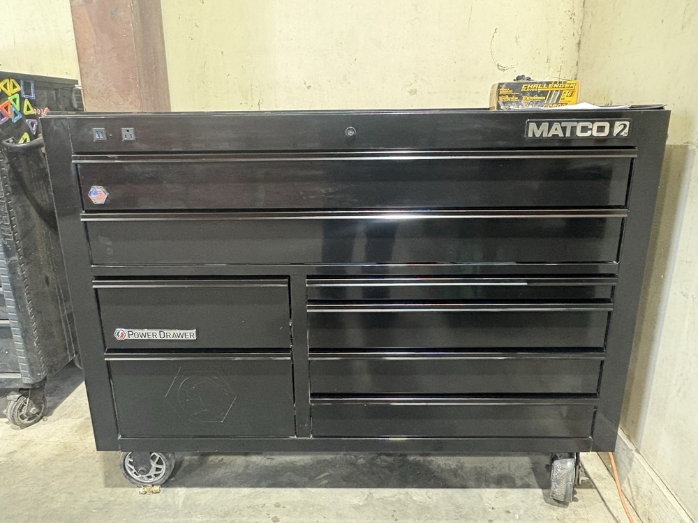 Matco 56 2 Series with A Power Drawer Tool Box