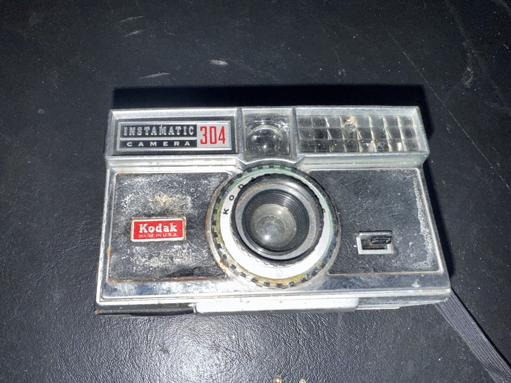 Kodak Instamatic 304 35mm Camera untested ho1