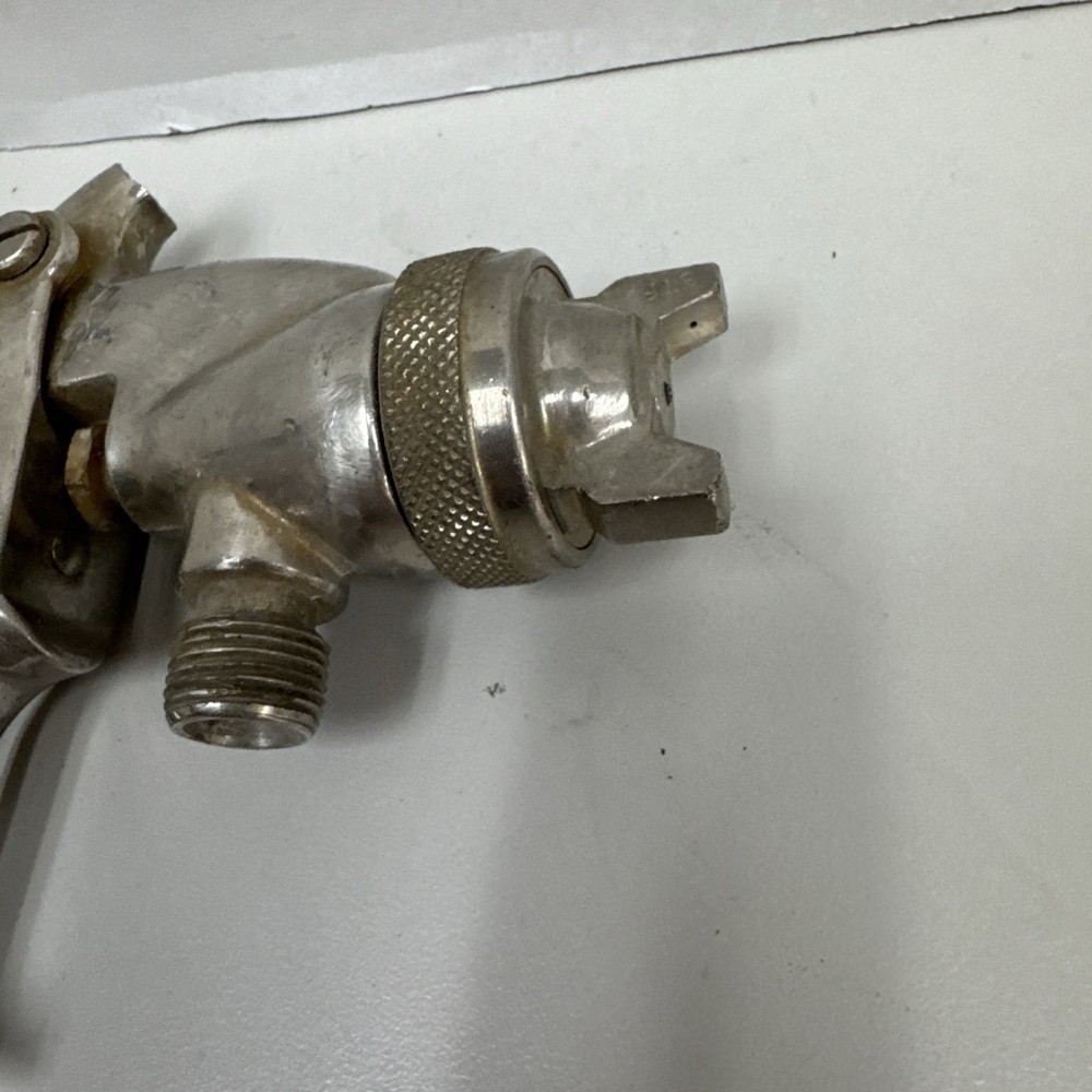 Binks Model 37 Paint Spray Gun