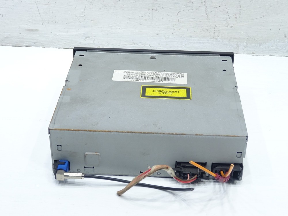 MERCEDES-BENZ E Class W211 Car Navigation DVD Loader A2208206085
