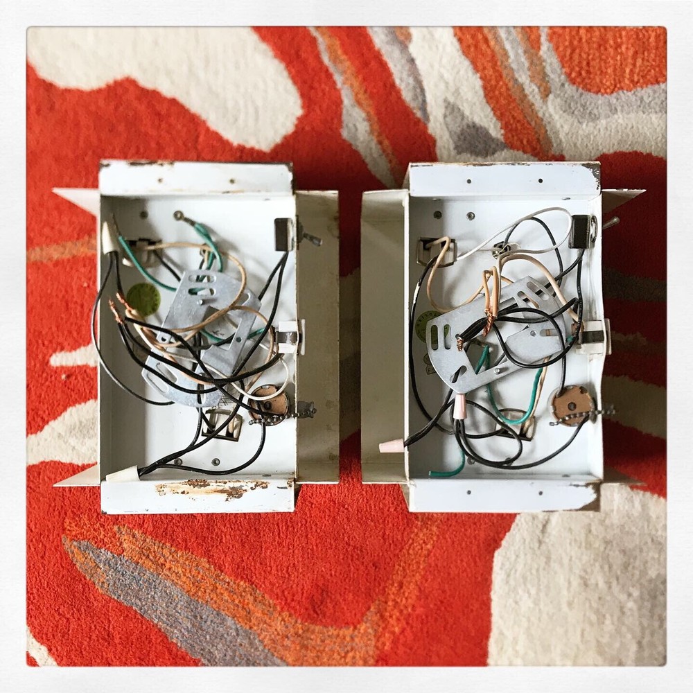 Pair LIGHTOLIER CUBE Sconces LIGHT FIXTURE 1960 MID CENTURY MODERN Thurston