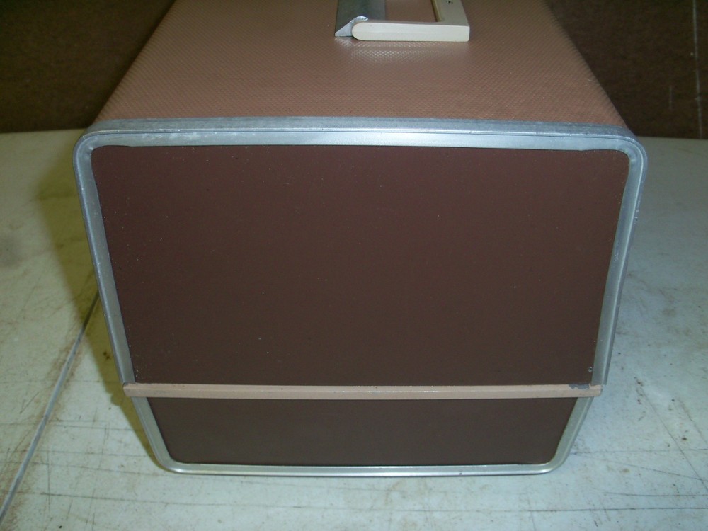 Vintage Argus 500 Select O Matic Model 58 Projector, Tested, Powers On, NO Cable