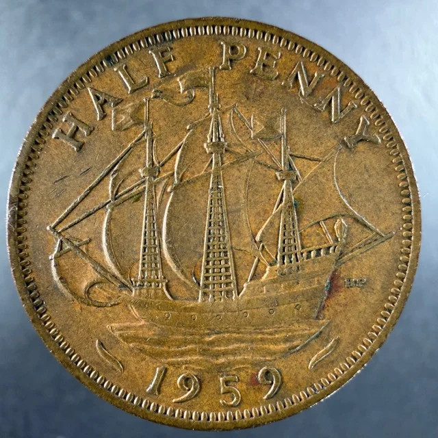 1959 Great Britain Half Penny Bronze Golden Hind Choice Example