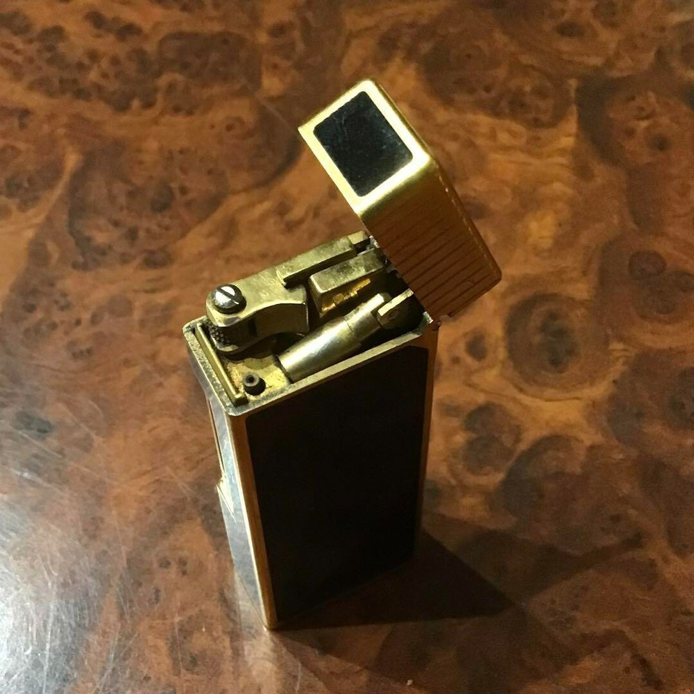Working Dunhill Gas Lighter Black Lacquer Gold without box