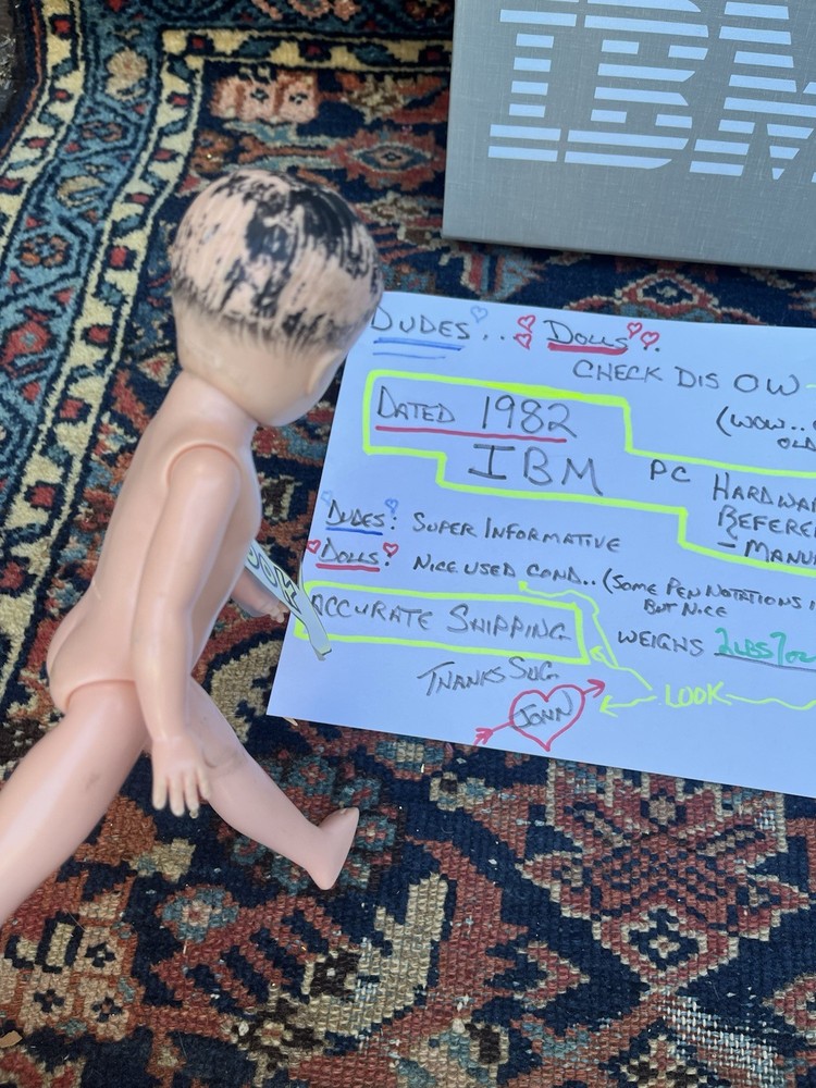 Vintage 1982 IBM Personal Computer Hardware Reference Manual Rare Book IN BOX