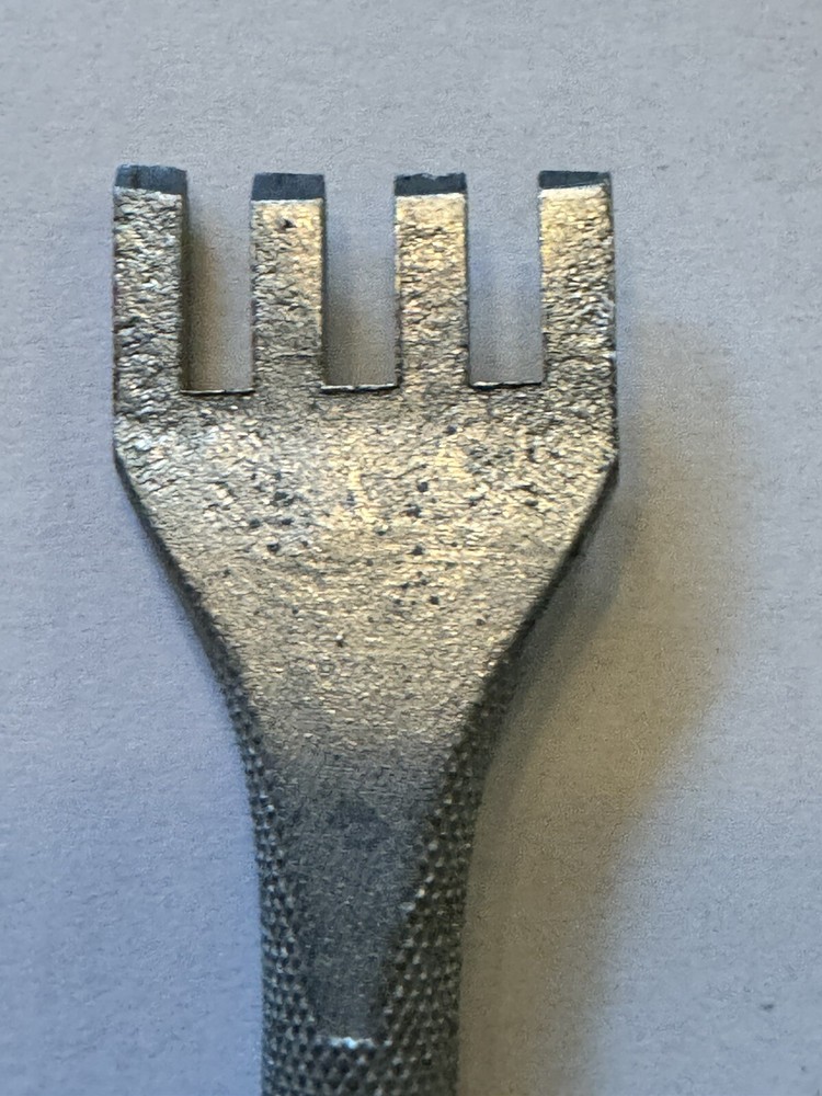 Vintage Craftool Co USA 1484 Lacing Chisel Tool Professional Leather Work